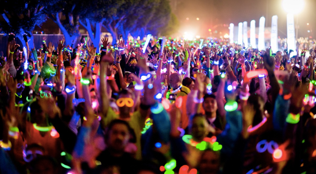Glow in the dark running event